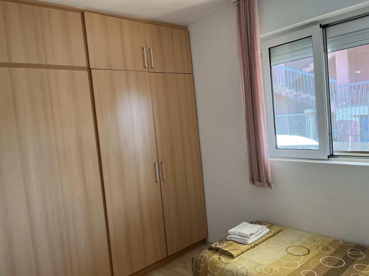 Apartman Any Bar Bagian luar foto