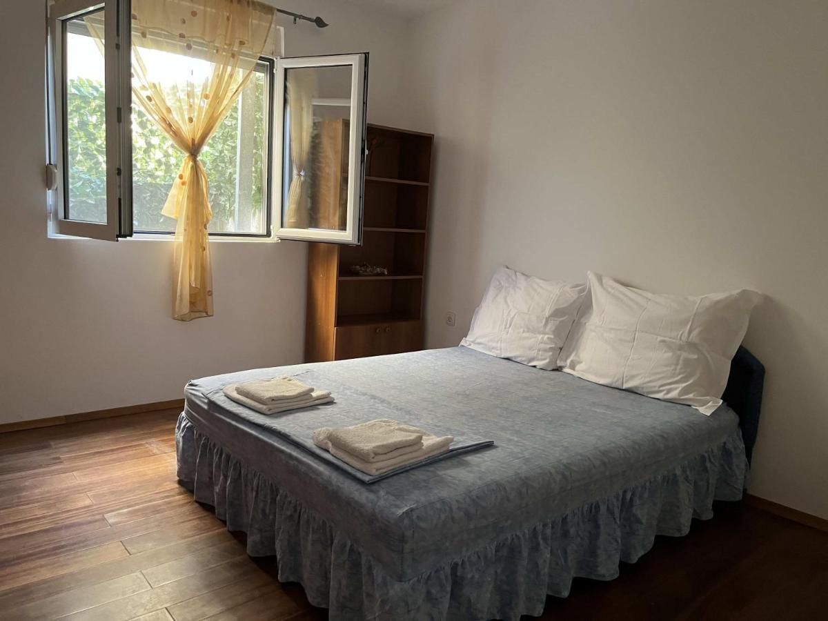 Apartman Any Bar Bagian luar foto