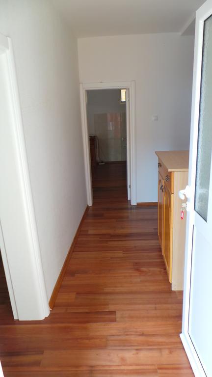 Apartman Any Bar Bagian luar foto