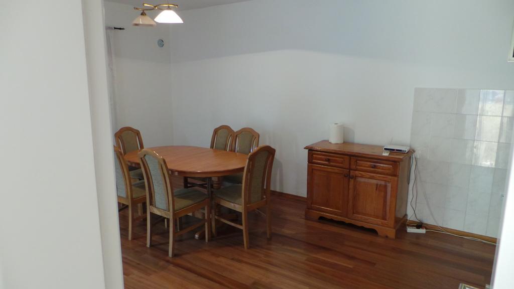 Apartman Any Bar Bagian luar foto