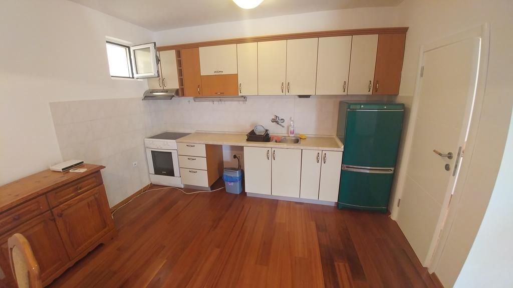 Apartman Any Bar Bagian luar foto